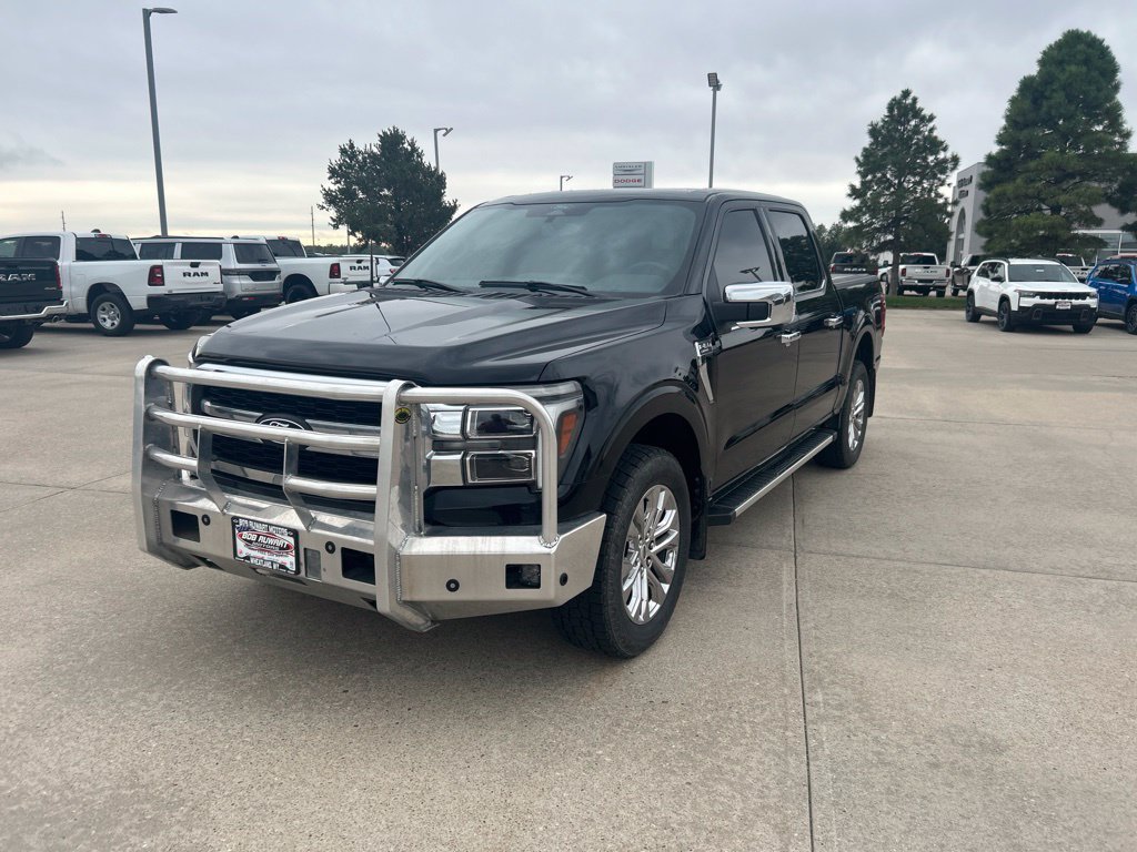 Used 2025 Ford F150 Lariat w/ Equipment Group 501A Mid