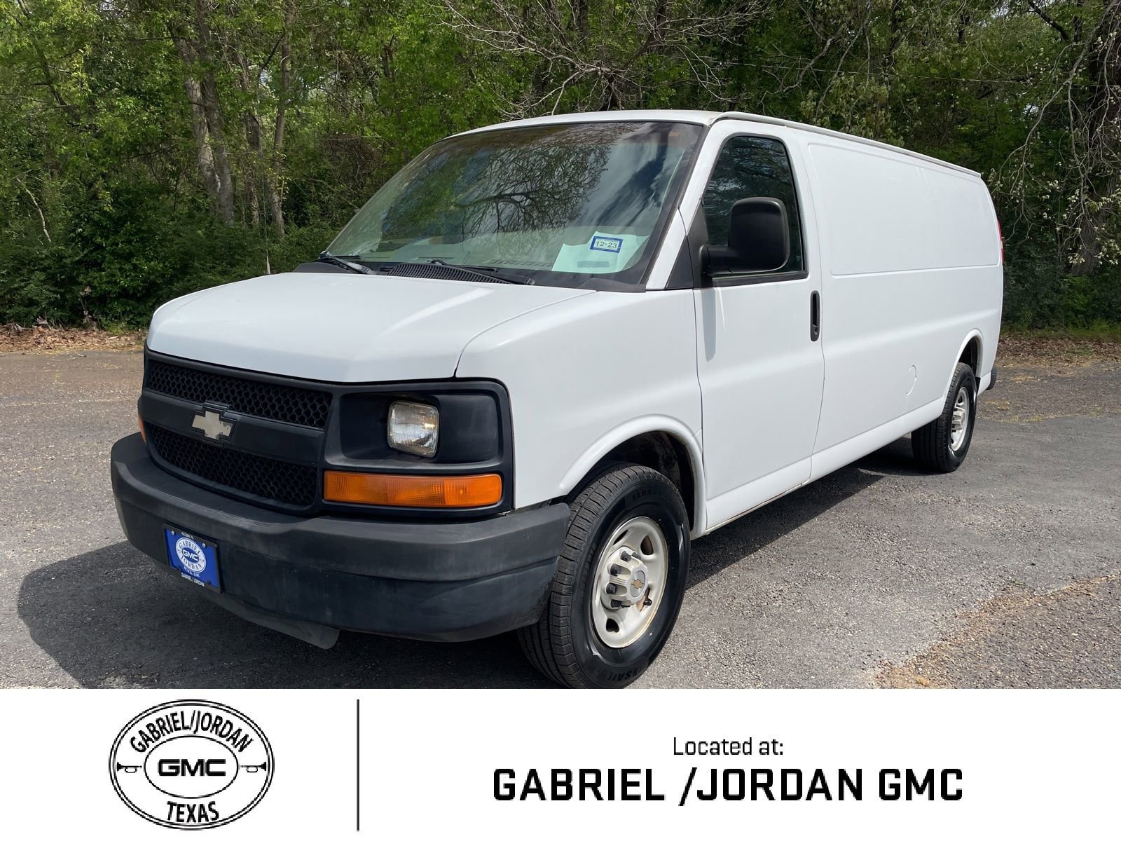 Used 2003 Chevrolet Express 3500 Extended image 1