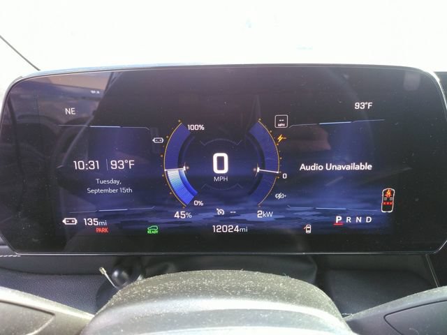 Used 2024 Chevrolet Blazer EV LT AWD/4WD image 16