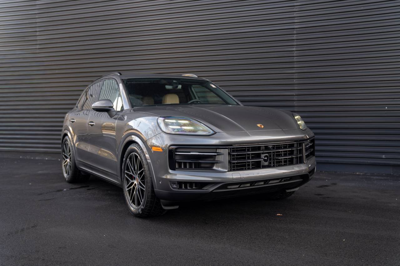 New 2026 Porsche Cayenne S AWD/4WD image 10