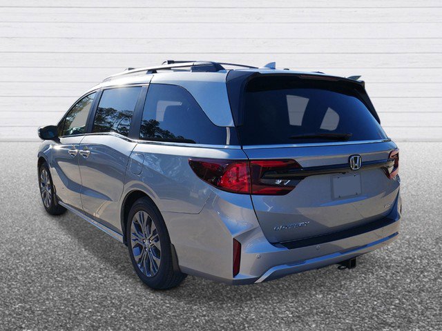 New 2026 Honda Odyssey Touring image 2