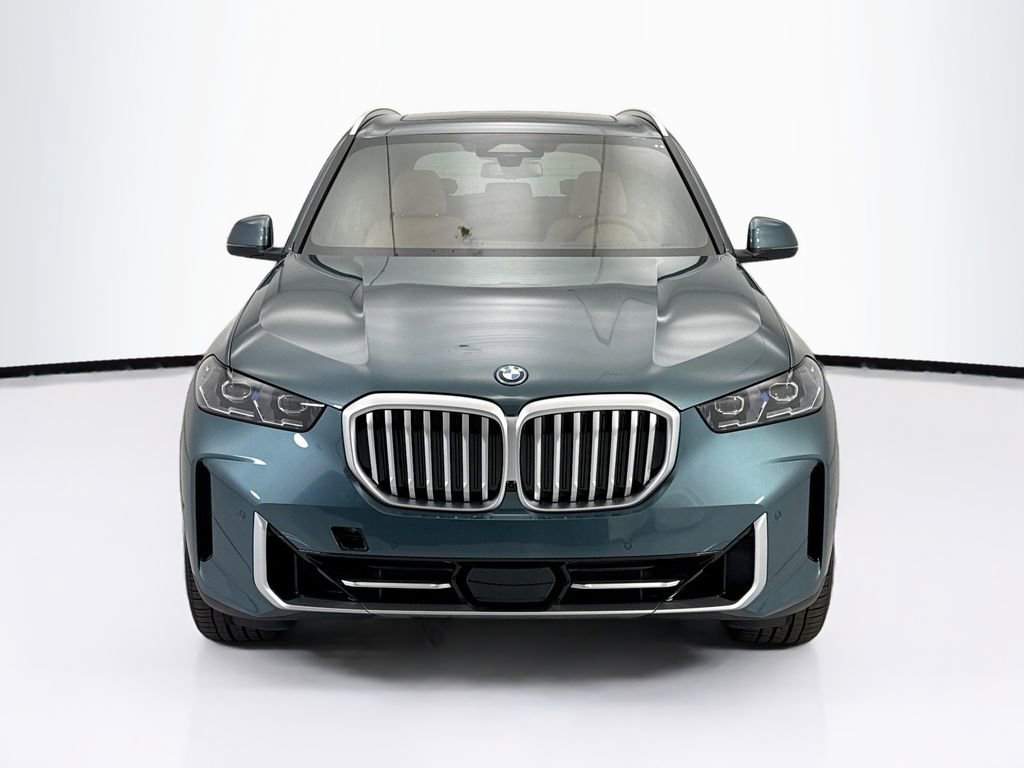 New 2026 BMW X5 xDrive50e w/ Climate Comfort Package AWD/4WD image 2