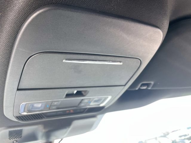 Used 2024 Ford F150 Lariat AWD/4WD image 34