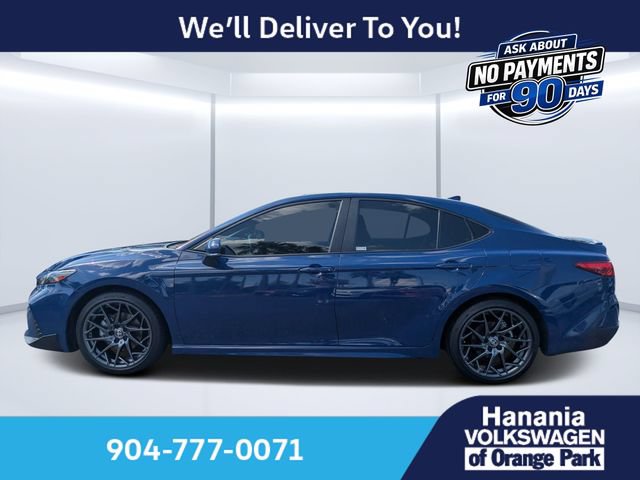 Used 2025 Toyota Camry SE w/ Convenience Package FWD image 6