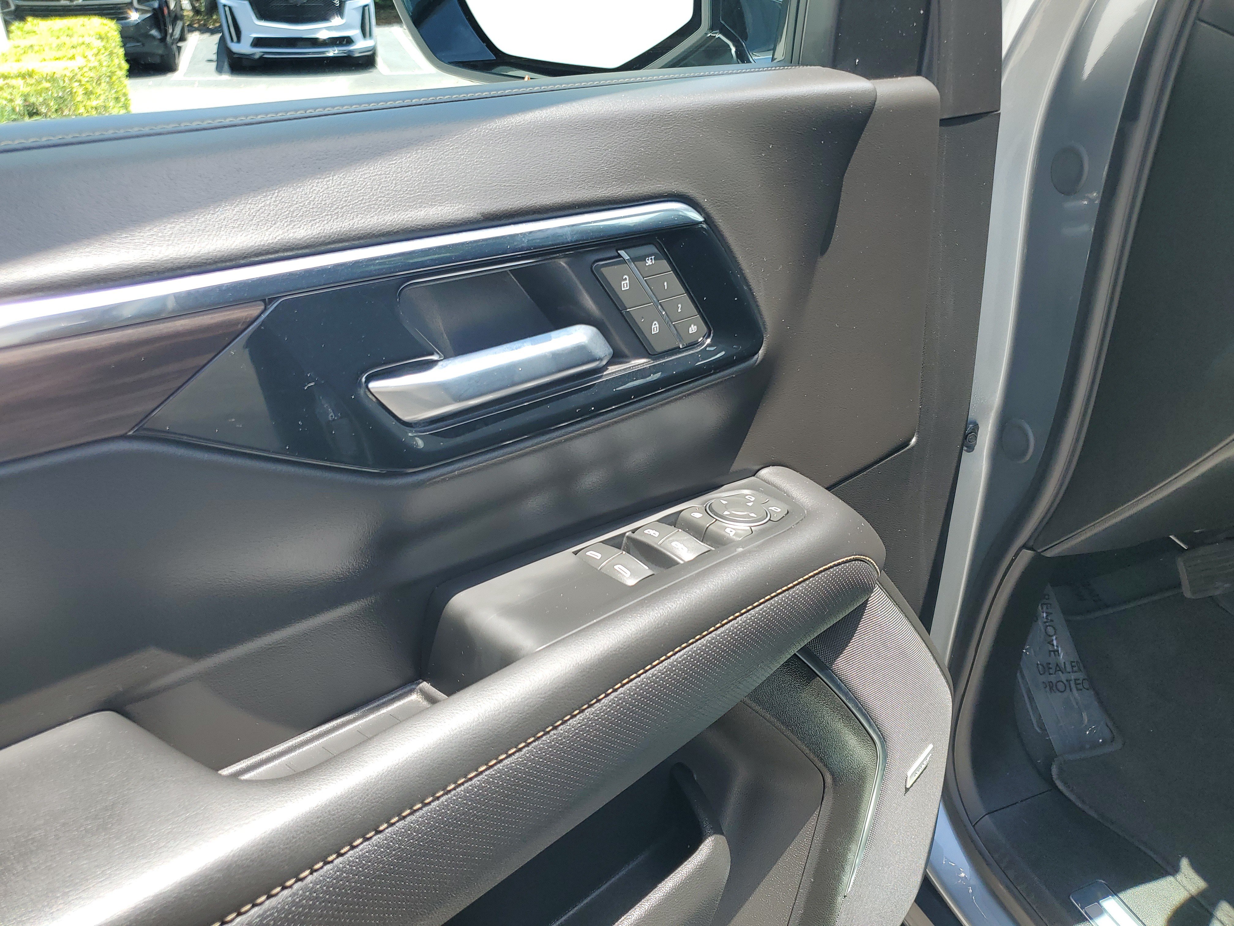 Certified 2025 Chevrolet Tahoe Premier AWD/4WD image 20