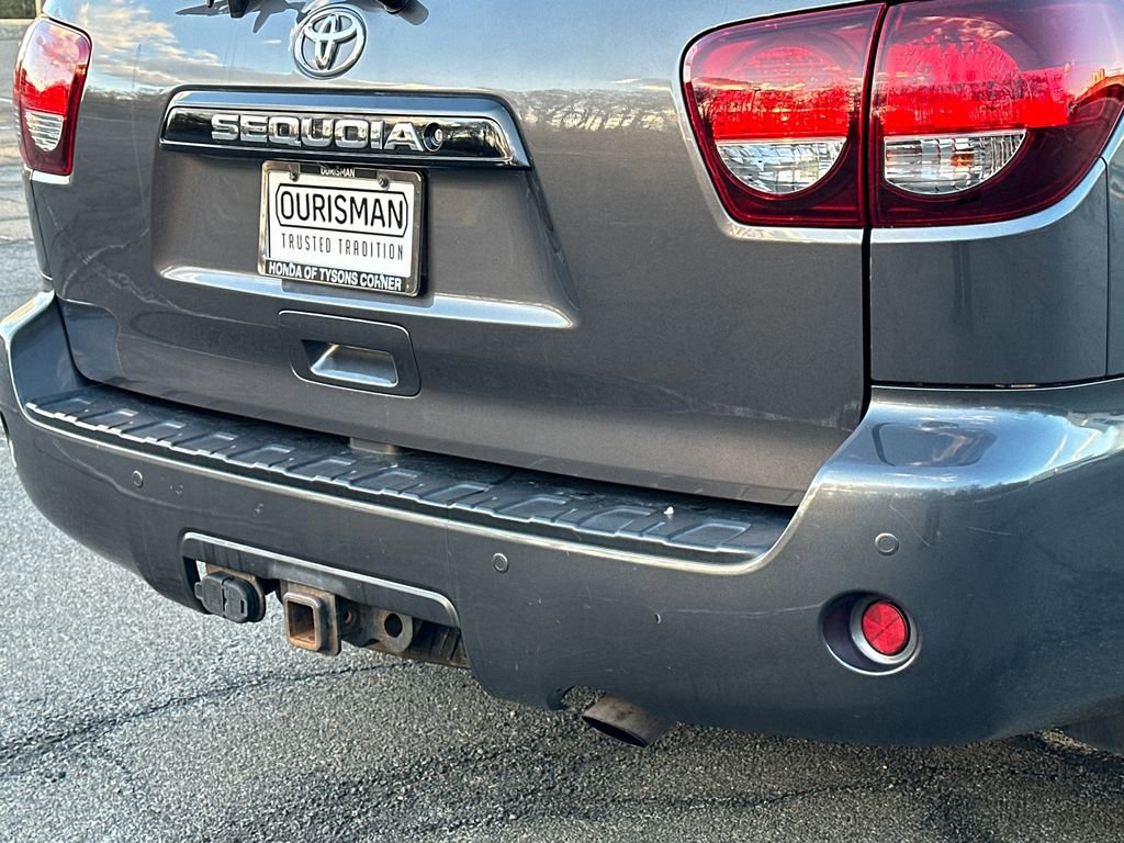 Used 2018 Toyota Sequoia TRD Sport image 5