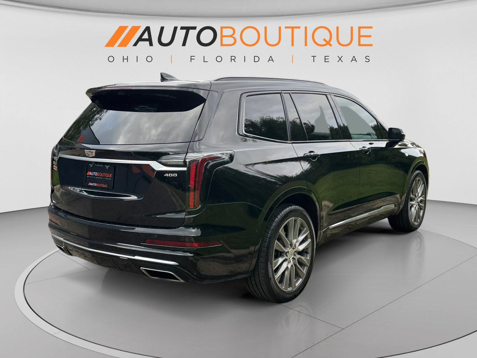 Used 2021 Cadillac XT6 Sport w/ Platinum Package AWD/4WD image 4