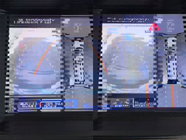 Used 2013 INFINITI JX35 w/ Premium Pkg image 32