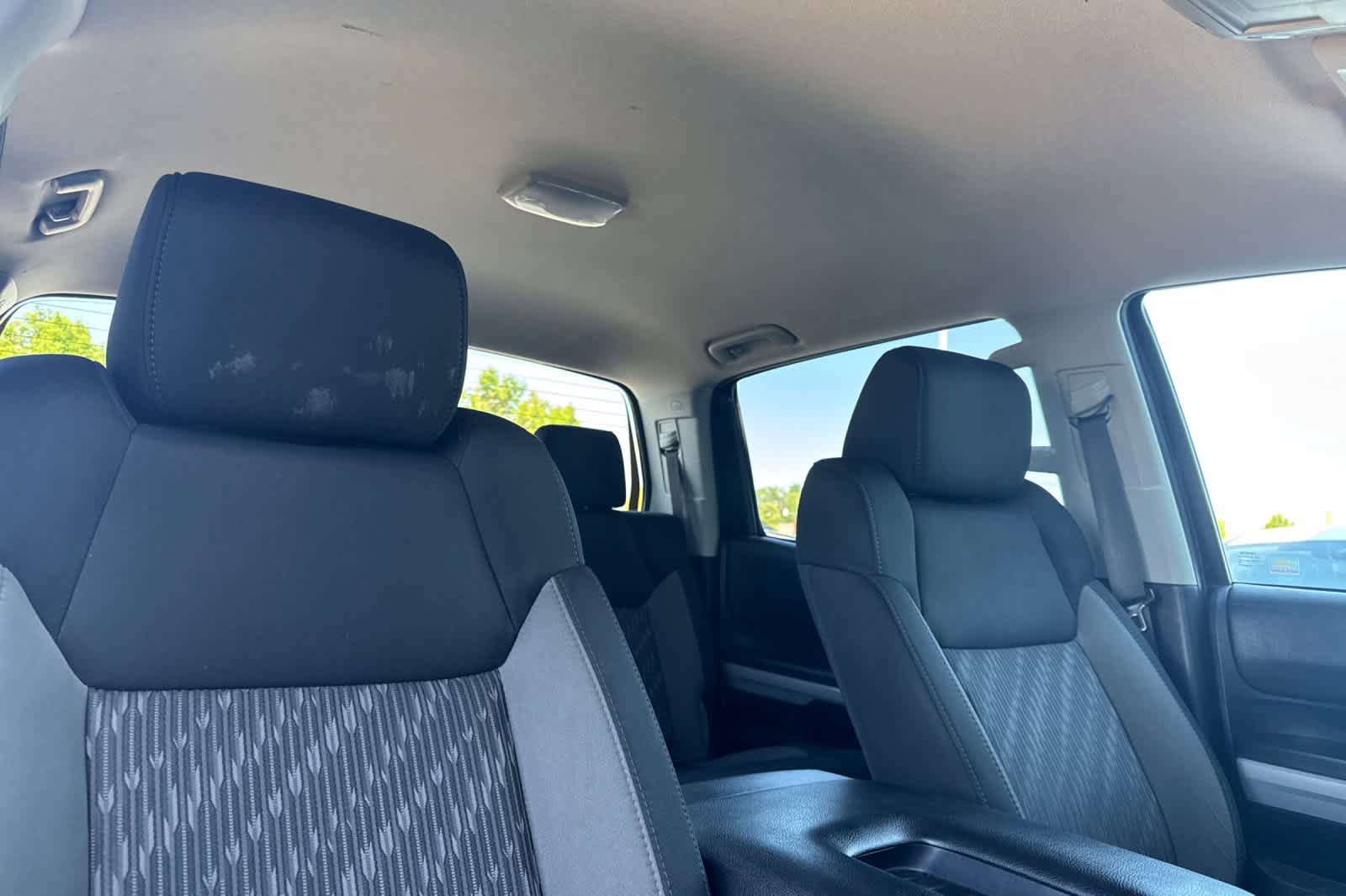 Used 2018 Toyota Tundra SR5 w/ SR5 Upgrade Package AWD/4WD image 16