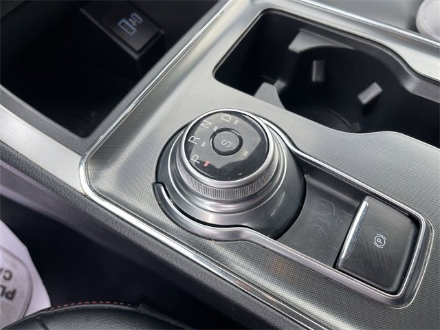 Used 2024 Ford Edge ST-Line image 19