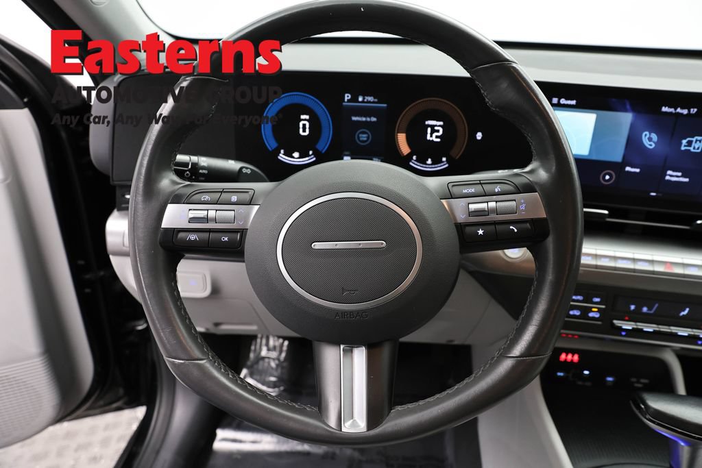 Used 2024 Hyundai Kona SEL FWD image 9