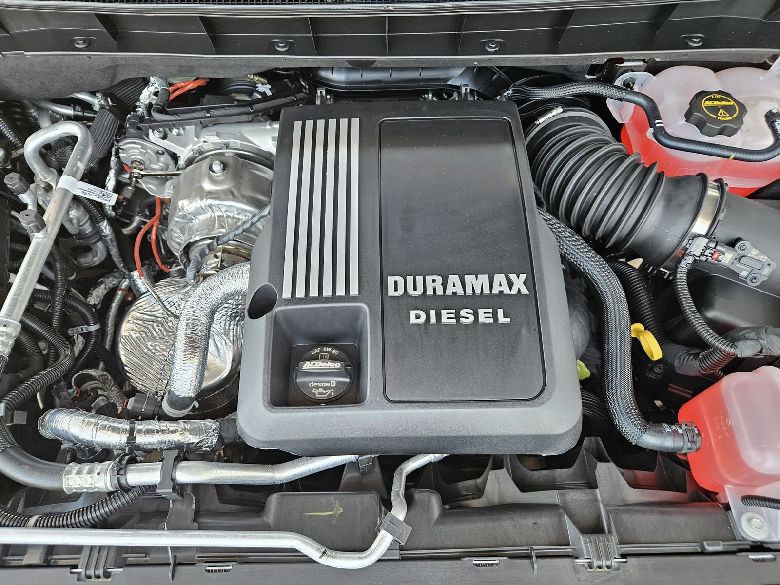 New 2026 Chevrolet Suburban RST AWD/4WD image 31