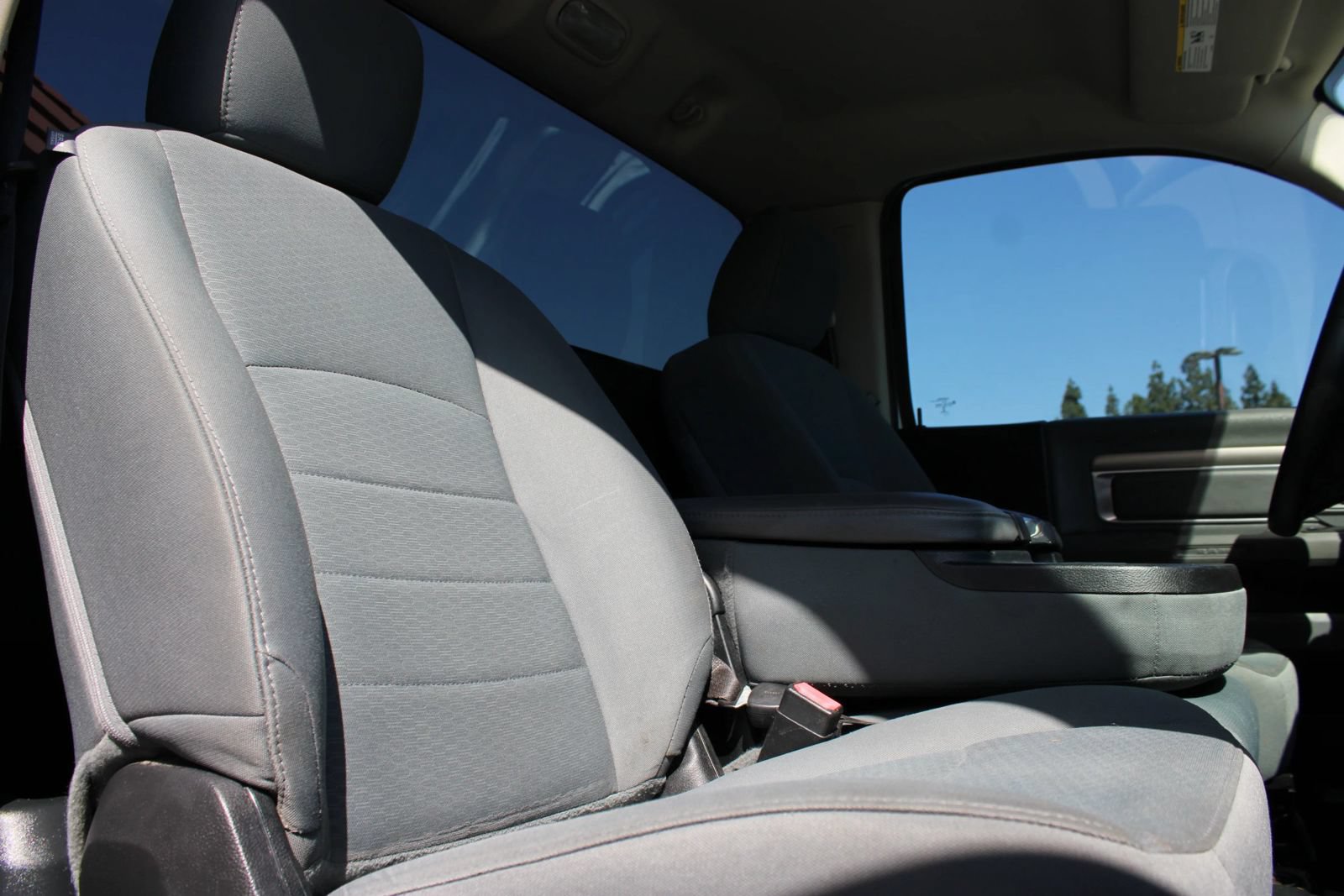 Used 2017 RAM 1500 Tradesman w/ Power & Remote Entry Group RWD image 8