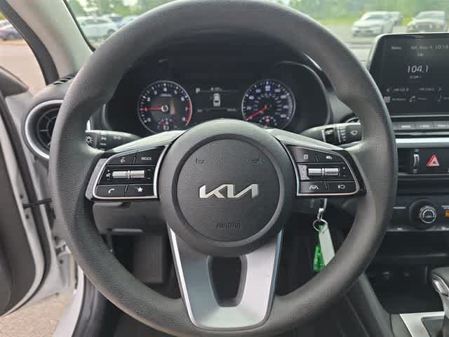 Used 2024 Kia Forte LXS w/ LXS Technology Package FWD image 30