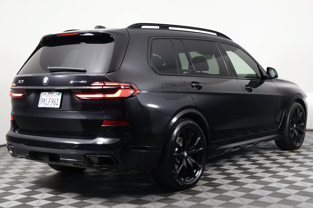 Used 2024 BMW X7 xDrive40i w/ Executive Package AWD/4WD image 4