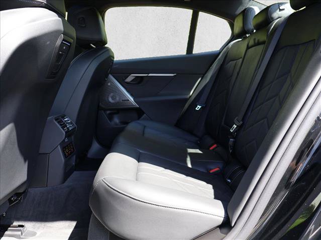New 2026 BMW i5 AWD/4WD image 17