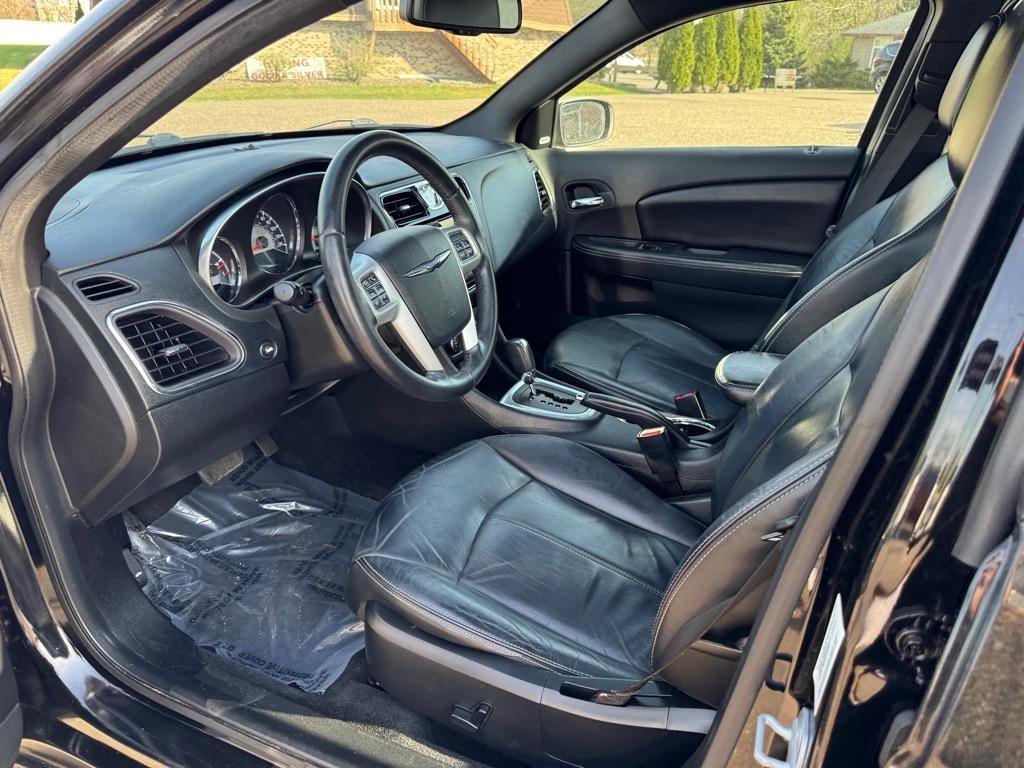 Used 2013 Chrysler 200 Limited w/ Sun/Sound Group FWD image 14
