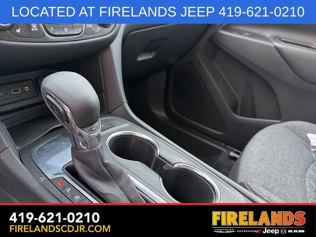 Used 2023 Chevrolet Equinox LT image 24