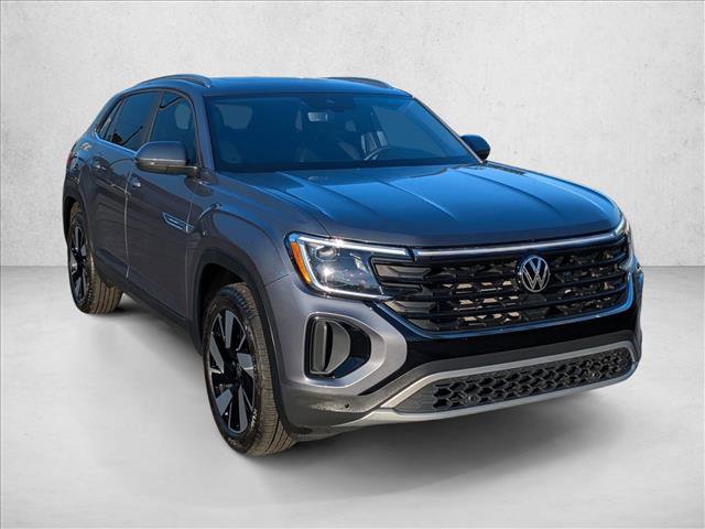 Used 2024 Volkswagen Atlas Cross Sport SE image 3