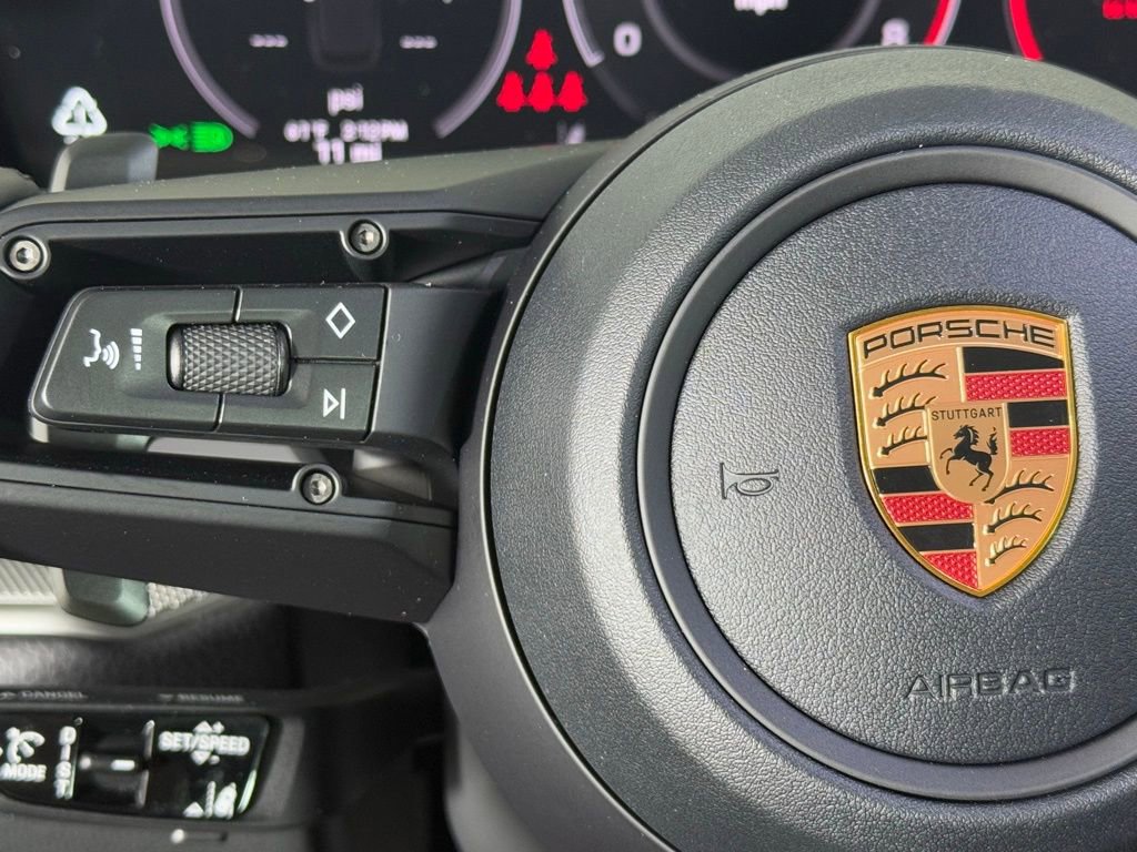 New 2026 Porsche Cayenne image 37