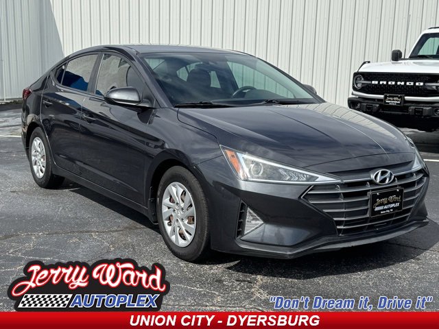 Used 2020 Hyundai Elantra SE w/ Cargo Package (C1)
