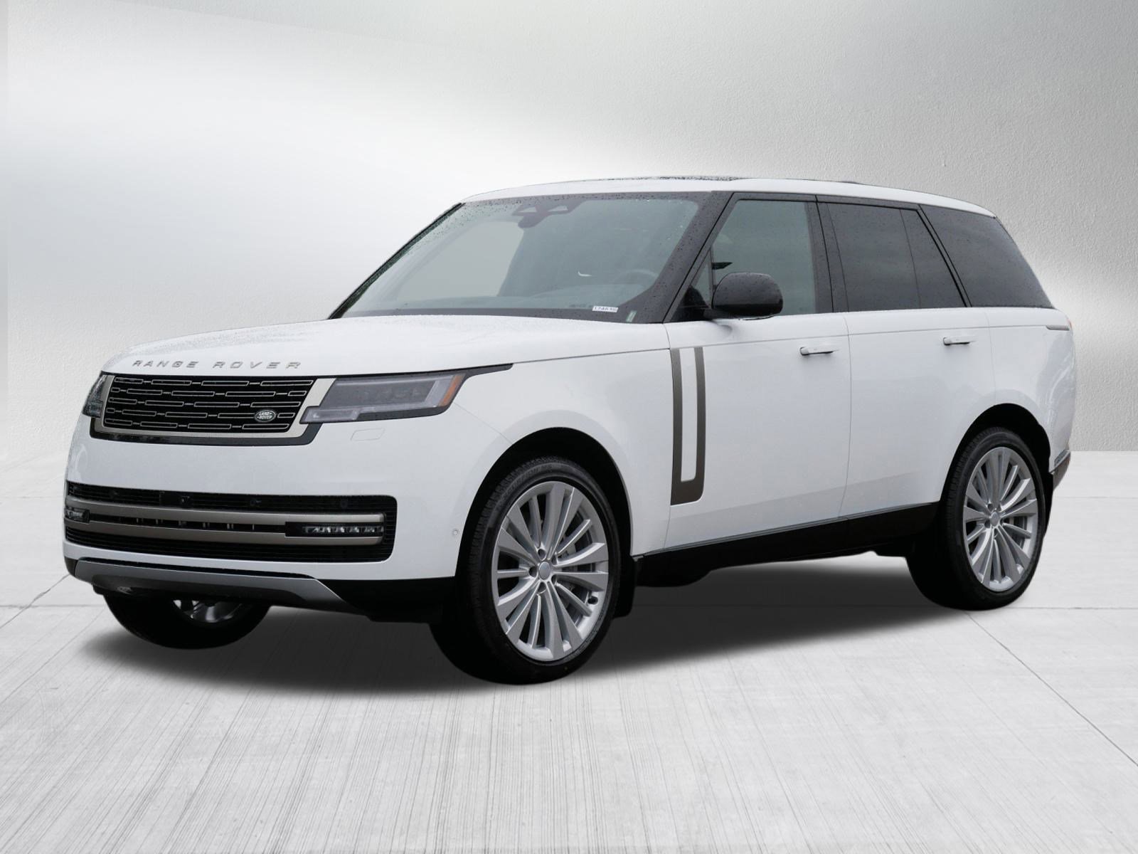 New 2025 Land Rover Range Rover SE