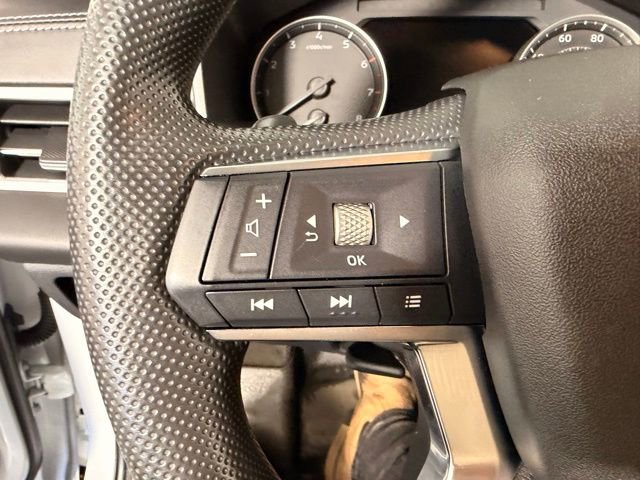 Used 2024 Mitsubishi Outlander ES image 22