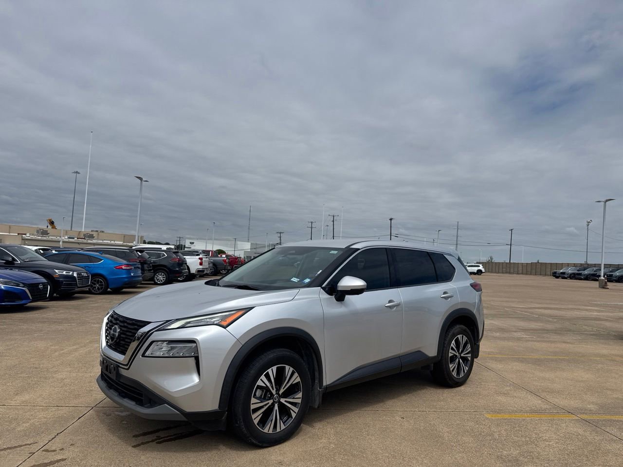 Certified 2021 Nissan Rogue SV FWD image 8