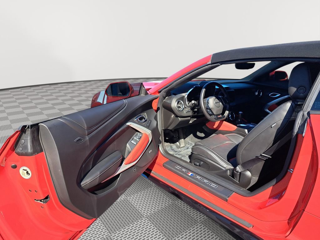 Used 2022 Chevrolet Camaro SS image 11