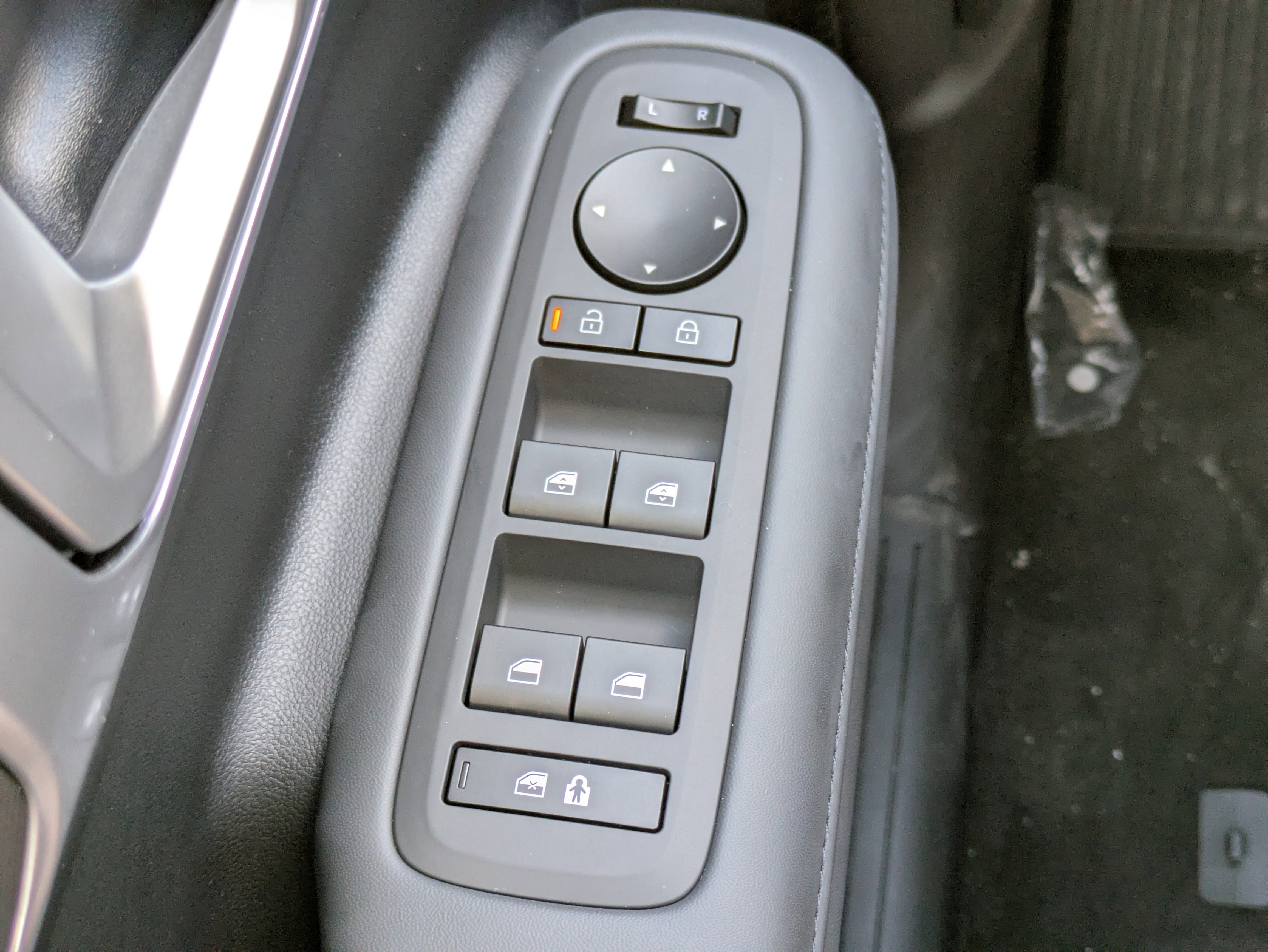 New 2026 Hyundai Santa Fe SEL image 26