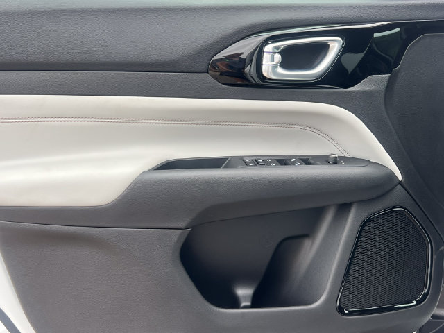 New 2026 Jeep Compass Limited AWD/4WD image 12
