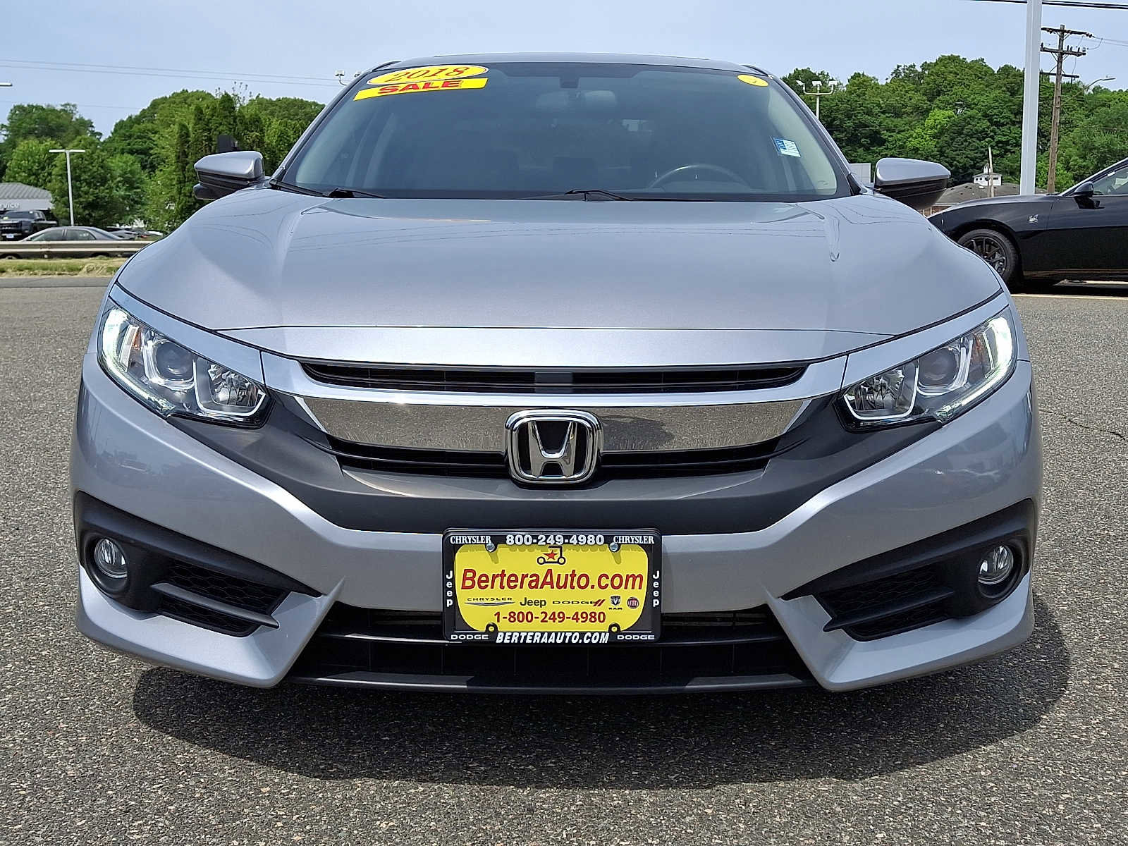 Used 2018 Honda Civic EX-T image 2