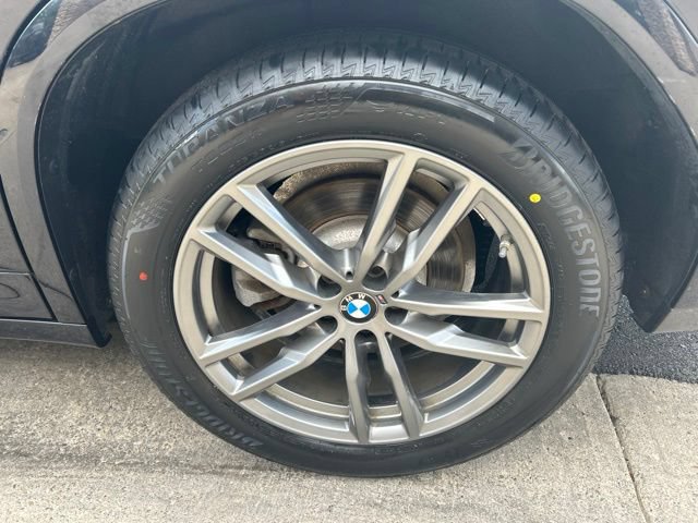 Used 2019 BMW X4 xDrive30i w/ M Sport Package 2 AWD/4WD image 35