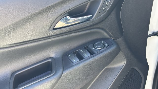 Used 2020 Chevrolet Equinox LT w/ Driver Convenience Package AWD/4WD image 19