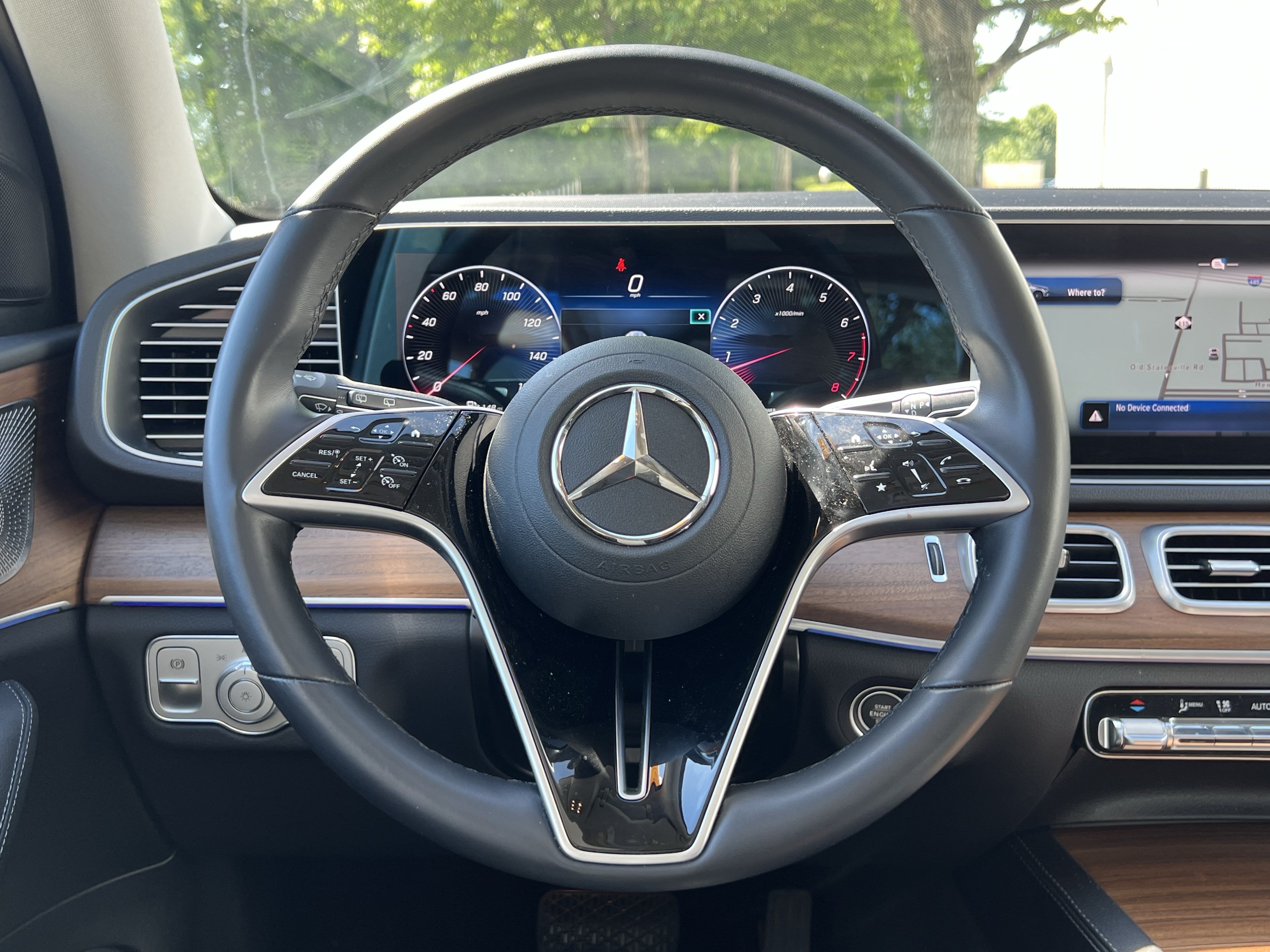 Used 2025 Mercedes-Benz GLE 350 4MATIC image 18