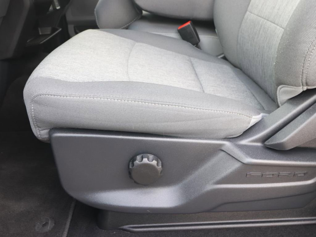 Certified 2024 Ford F250 XL w/ STX Appearance Package image 17