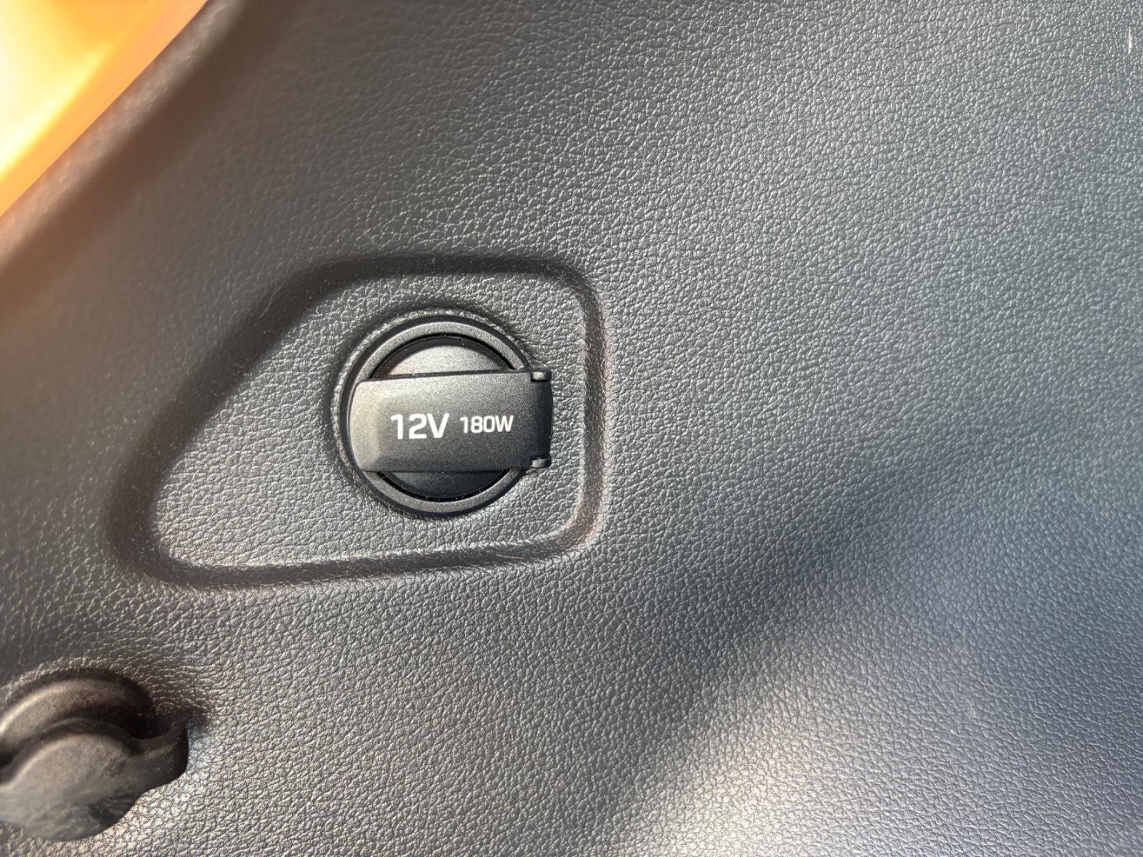 Used 2014 Hyundai Tucson Limited w/ Technology Package 02 FWD image 13
