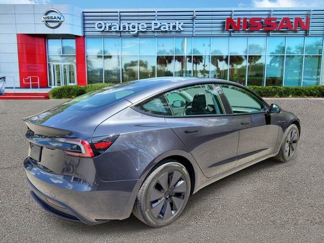 Used 2025 Tesla Model 3 Long Range RWD image 2