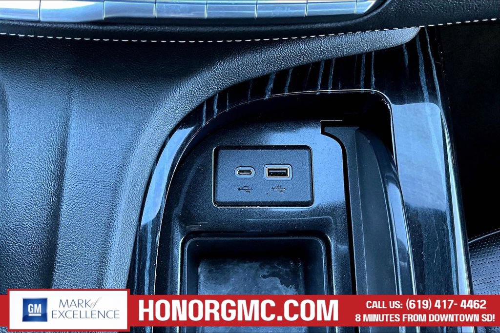 Used 2022 Cadillac Escalade ESV Sport w/ Touring Package AWD/4WD image 16