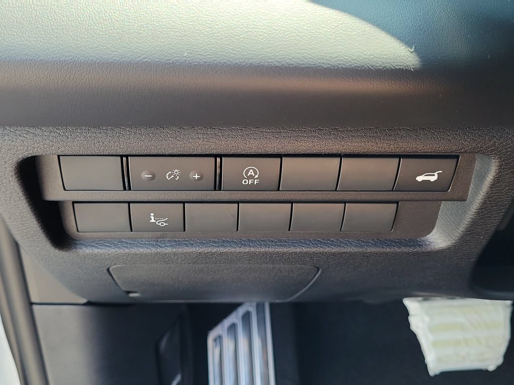 New 2026 Mitsubishi Outlander SEL Black Edition FWD image 28