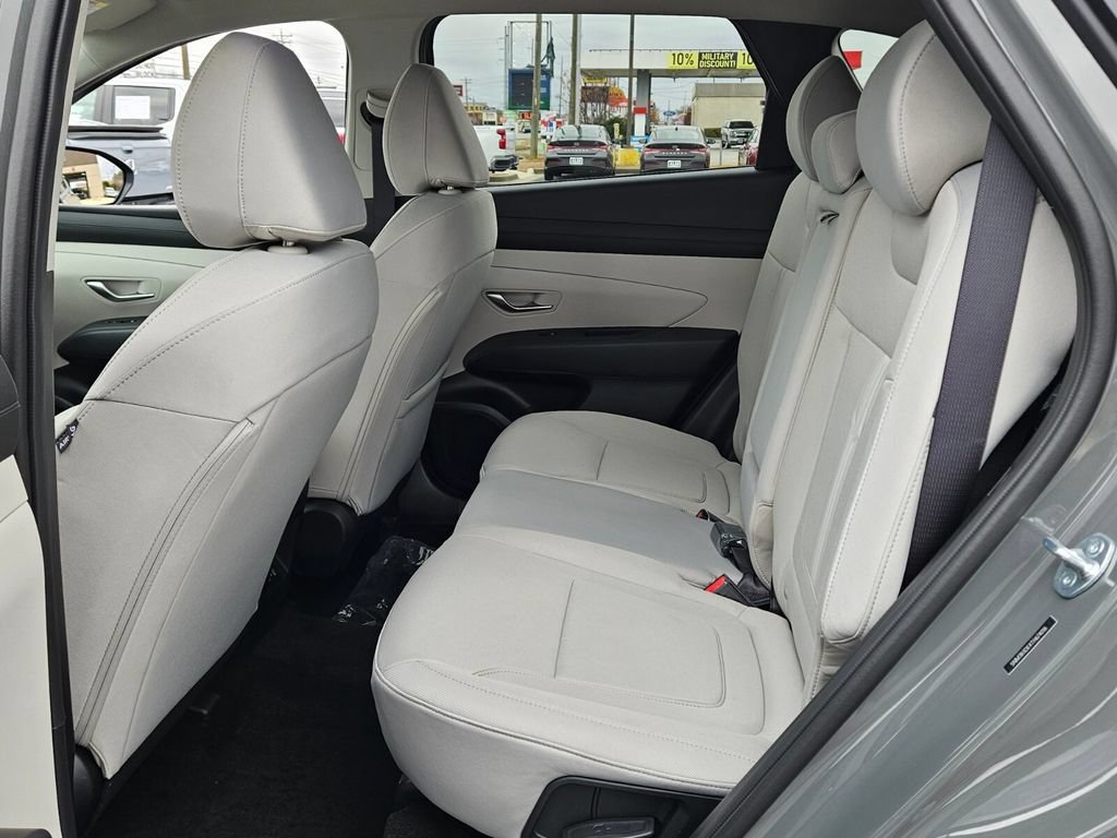 New 2026 Hyundai Tucson SEL Plus FWD image 6