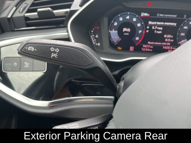 Used 2025 Audi Q3 2.0T Premium w/ Convenience Package image 16