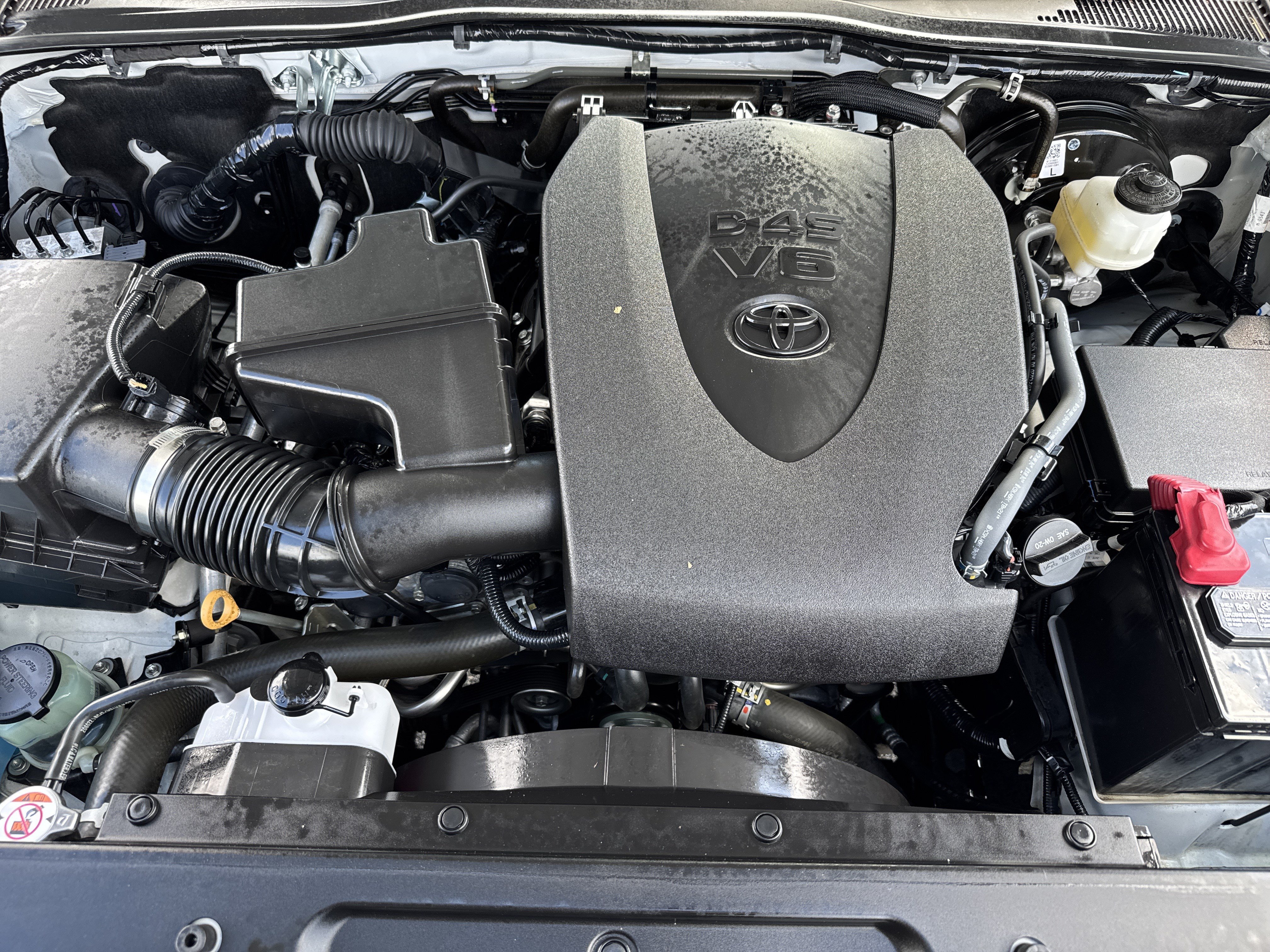Used 2023 Toyota Tacoma SR5 RWD image 31