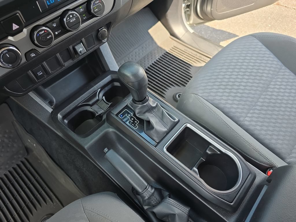 Certified 2022 Toyota Tacoma SR AWD/4WD image 29