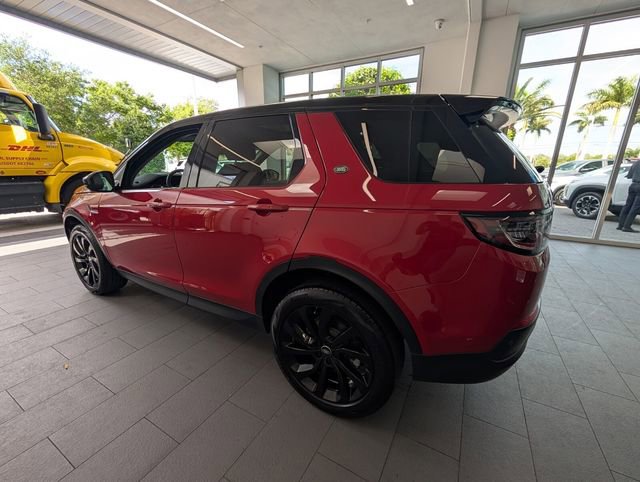 Used 2023 Land Rover Discovery Sport S image 9