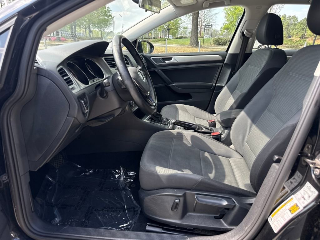Used 2016 Volkswagen Golf S FWD image 13