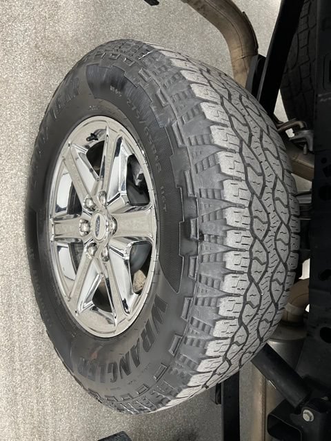Used 2025 Ford F150 XLT w/ Equipment Group 301A Standard AWD/4WD image 14