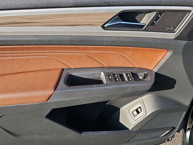 Used 2021 Volkswagen Atlas SEL Premium image 24