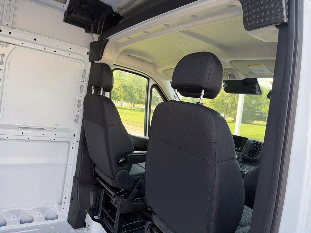 New 2026 RAM ProMaster 2500 w/ Convenience Group FWD image 16
