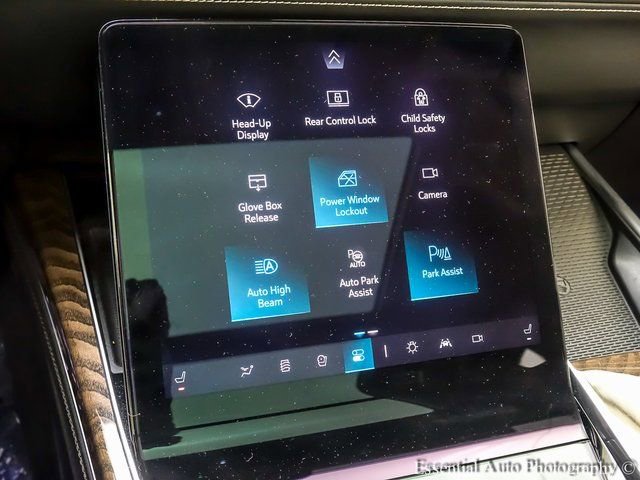 Certified 2025 Cadillac Escalade Sport Platinum image 18